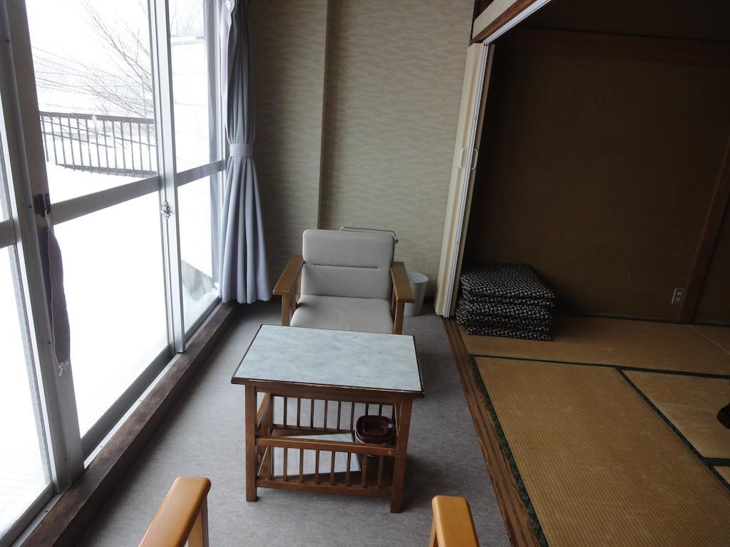 Hotel Tomiya Yuzawa  Habitación foto