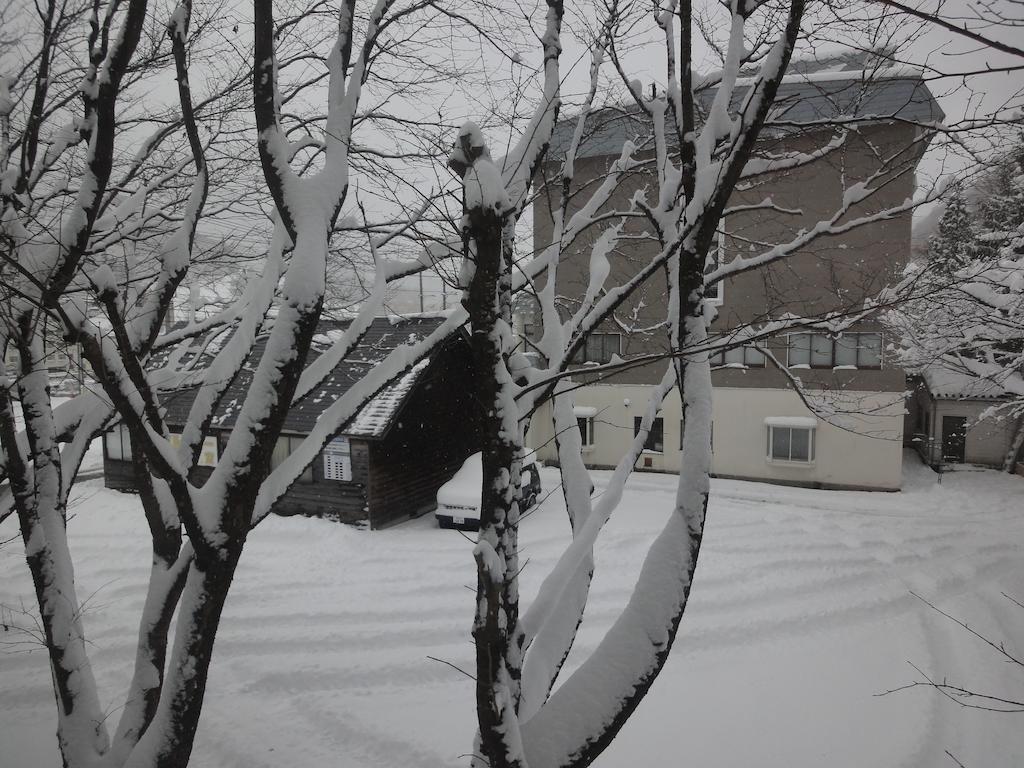 Hotel Tomiya Yuzawa  Exterior foto